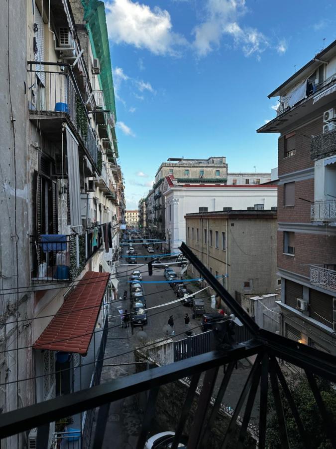 Апартаменти La Casa Di Ale 69 Неаполь Екстер'єр фото