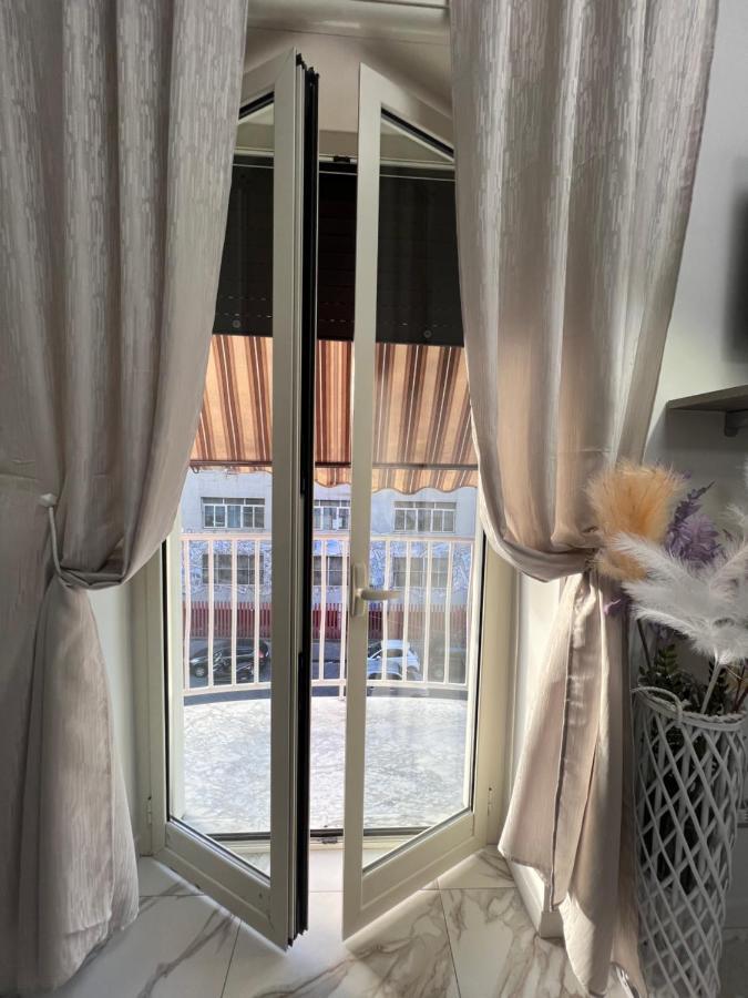 Апартаменти La Casa Di Ale 69 Неаполь Екстер'єр фото